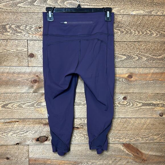 Lululemon Pace Perfect Crop 17” Leggings Boysenberry Size 6 - Picture 9 of 13
